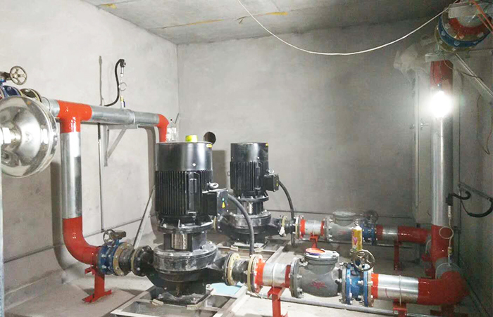 河曲县坪泉村高层住宅楼直连供热机组